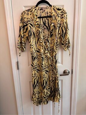 ESQUALO Animal Print Wrap Dress Yellow Size 6
